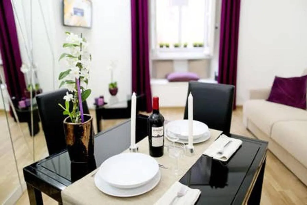 Fantasie In Trastevere Rome Italie